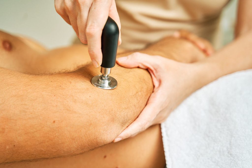 fisioterapia para codo de tenista